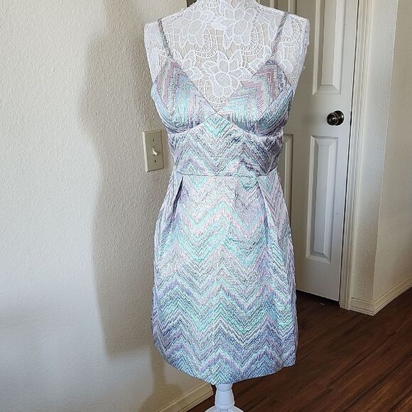 Laundry By Shelli Segal Metallic Dress - Picture 6 of 12